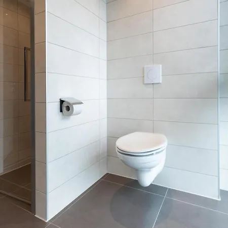Bos Met Sauna | 8 Personen Wekerom